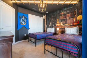 Stunning 7Bd Jacuzzi Pool & Close to Disney at Windsor Cay 16217