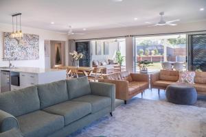 Hooked On Agnes - Agnes Water