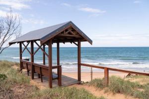 Hooked On Agnes - Agnes Water