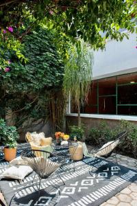 Combo Marrakesh house kesh · Duplex, 2 joint houses.10Br, 7.5 bath, 22 guest