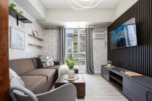 Furnished 1-Bedroom in Avida Towers Riala, Cebu IT Park with Fast WiFi, Netflix, Pool and More - Mabolo