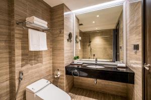 Phòng Loại Sang Giường Đôi Hướng Đại Dương (Deluxe Double Ocean View)