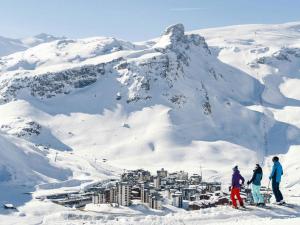 Appartement cosy à Tignes le Lac, proche pistes, 5 pers., wifi, linge fourni, ménage inclus - FR-1-641-101