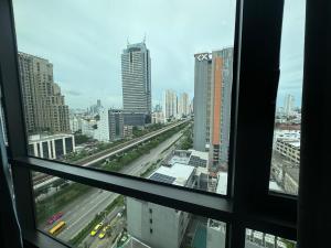 Fuse คอนโด สาทร-ตาสิน