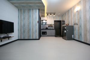 Boryoung Eagle Spark Pension