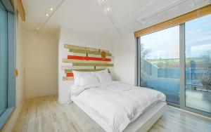 Tongyeong Monofunny Pension