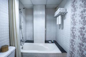 The Luxe Inn Boutique Hotel