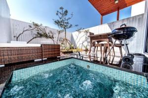 Seogwipo Smart Pool Villa