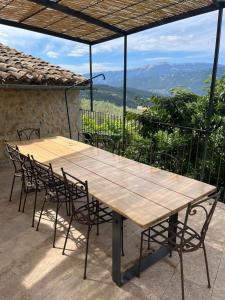 Maisons de vacances Secluded house with amazing view and swimming pool : photos des chambres