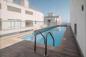 3BR AC LUXURY APARTMENT CLOSE TO THE AIRPORT Beach & THE HISTORIC CENTER