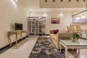 Spacious 2bdr Seminyak walking eat&shop street