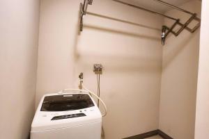 Spacious Executive 3br Apt with PS4 & bathtub in BGC