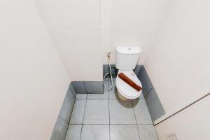 Restful Studio Room at Akasa Pure Living BSD Apartment By Travelio