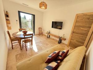 Appartements Domaine RABOLY - Beaumes de Venise : photos des chambres