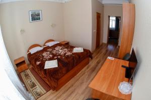 Lucia with Self Check-in