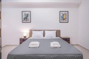 Oculus Kalithea Irakleous Apt 1, by Live&Travel