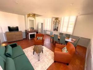 Villaret - 2 ch en Centre ville - Castin