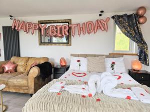 Kaoglen Lodge - Fawn Pod - Hot Tub - Dogs - Pitlochry - Luxury