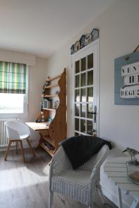 Maisons de vacances Villa facing sea and beach 7 pers 1 baby : photos des chambres