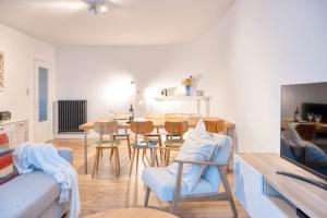 Chic 3-BR Oasis in Ghent - Stylish Interiors