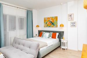 Old City- Big Studio