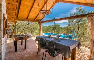 House with pool, 50 meters from sea, privacy - by TRAVELER tourist agency Krk - ID 2137 