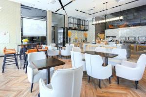 Echarm Hotel Yangjiang Baili Plaza