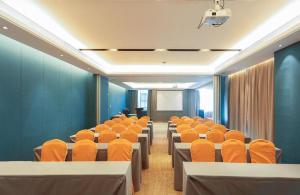 Echarm Hotel Yangjiang Baili Plaza