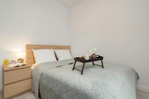 Funkcjonalny Apartament Smart TV & WiFi by Noclegi Renters