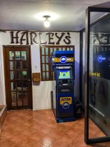 Harleys Pub and Hotel