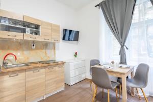 Central NEW Studio - Simple Stay