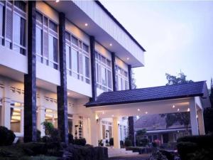 Selabintana Conference Resort