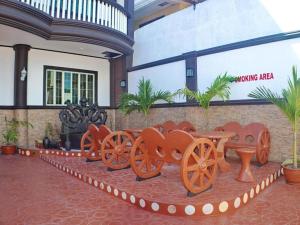 Mayon Backpackers Hostel