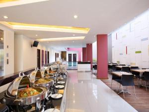 Amaris Hotel Dewi Sri