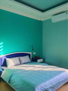 Seventeen Hotel