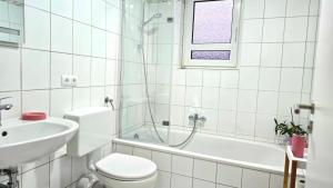 HAPPY HOMES PINK - Dein Design-Apartment mit WOW-Effekt - Netflix - WLAN - Parkplatz