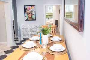 Basement Beauty Bennett Street