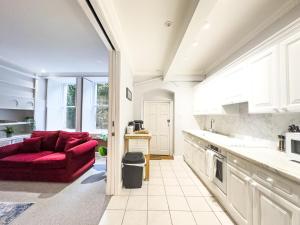 Basement Beauty Bennett Street