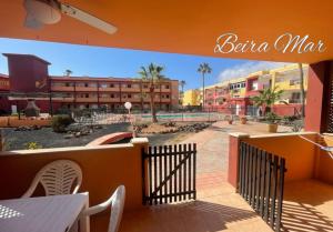 BeiraMar La Caleta, piscina y wifi gratis, tranquilidad junto al atlántico