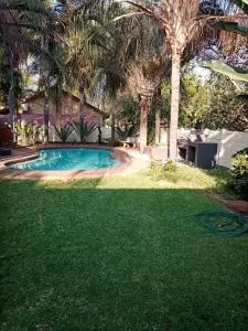 De la Rose Guesthouse - Ellisras