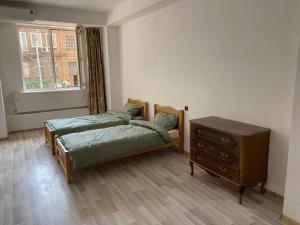 Modern Vake Park Apartment