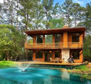 Waterfront Houston Hide out In A Magical Forest - مانغوليا