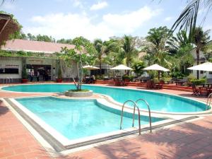 Sao Mai Phu My Resort
