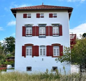 Bel appartement T2 "Mondarrain" avec terrasse