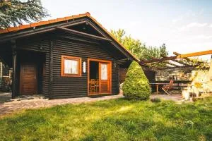 Útulný srub na jihu Brna - Židlochovice