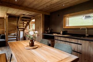 Chalets Le Mazot du Var : photos des chambres