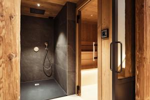 Chalets Le Mazot du Var : photos des chambres