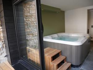 Détente parfaite Gîte Le Centre Jacuzzi Sauna