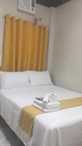 Brent's Tourist Inn - 沙璜