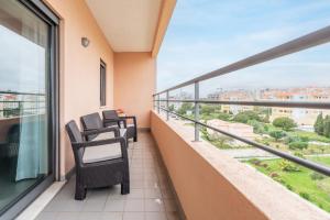 Praia Da Rocha Ocean View With Pool by Homing